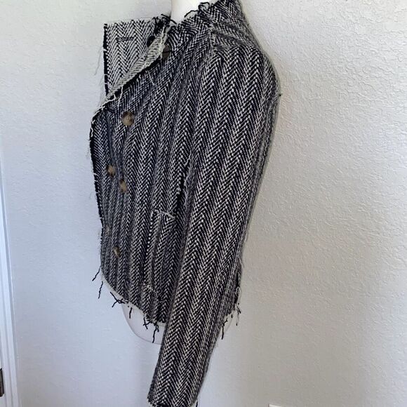 NWT Tory Burch Sammy Herringbone Tweed Raw Edge Double Breast Jacket Sz 8 - Picture 5 of 13